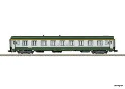 18464 Trix Schnellzugwagen A9 SNCF