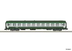 18466 Trix Schnellzugwagen B10 SNCF