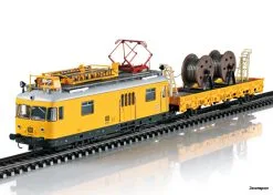 22973 Trix Regelturmtriebwagen BR 701+Kb