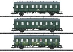 23323 Trix Personenwagen-Set DR